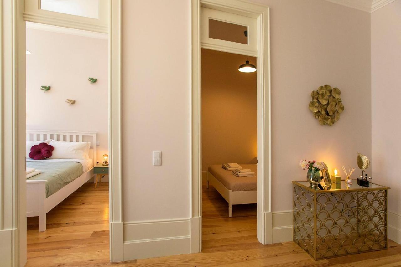 Lovelystay - 2Br Flat With Ac In Duque De Loule ポルト エクステリア 写真